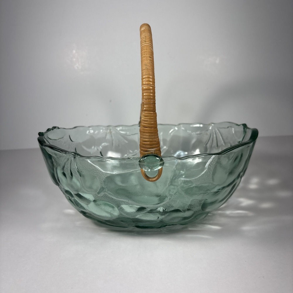 VTG Libbey Orchard Fruit Green Tint Embossed Oval Bowl Basket With Rattan Handle